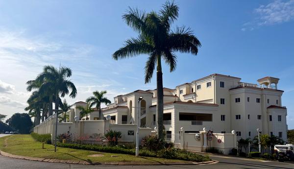 Apartment / Flat For Rent in La Lucia Ridge, Umhlanga